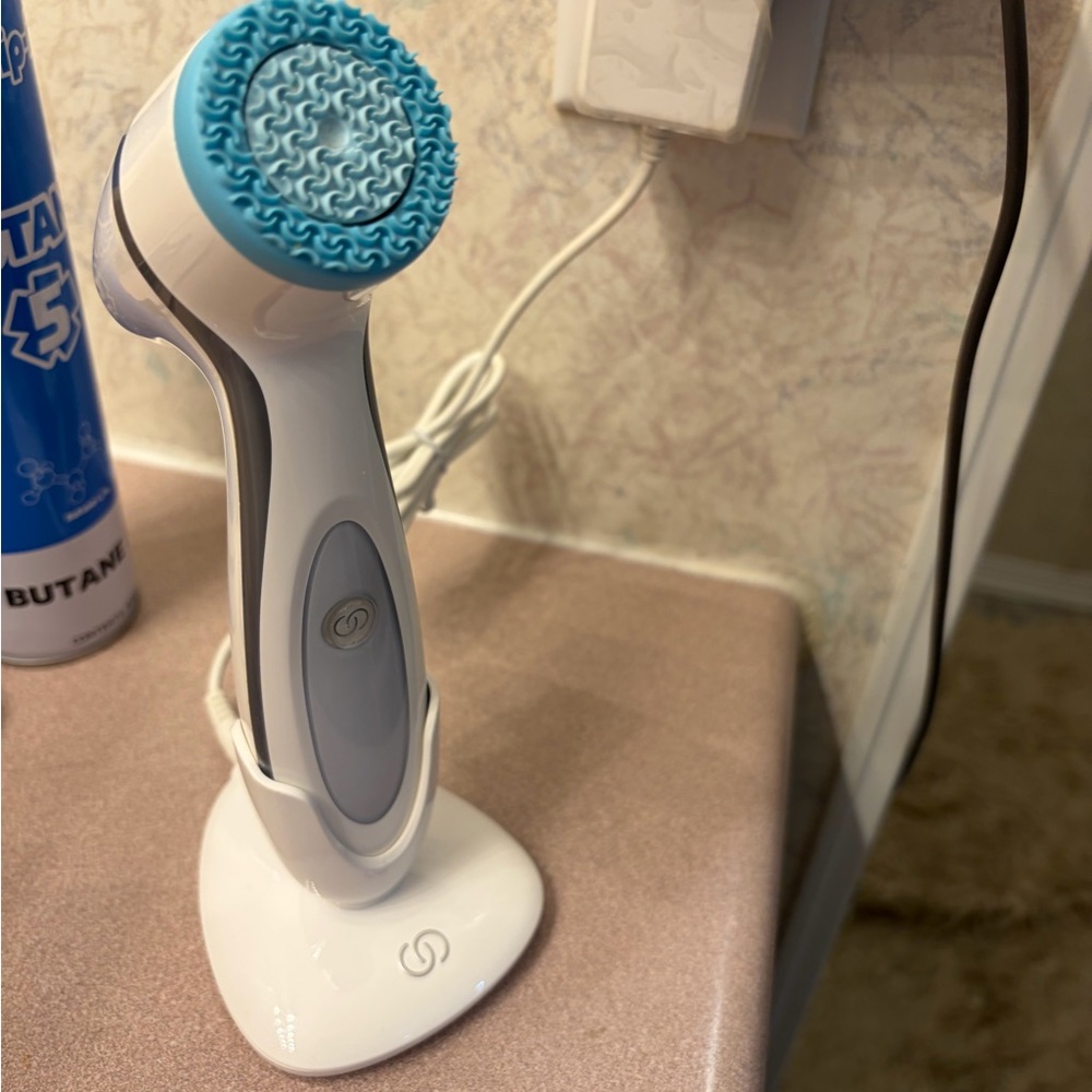 Nu Skin LumiSpa Cleansing Device